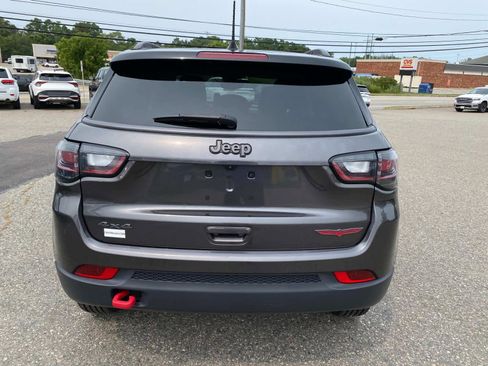 Certified 2022 Jeep Compass Trailhawk w/ Trailhawk Elite Group image 4