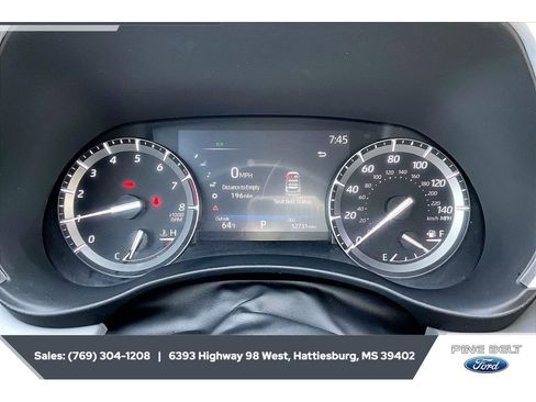 Used 2021 Toyota Highlander XLE FWD image 14