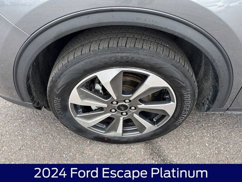 Used 2024 Ford Escape Platinum AWD/4WD image 11