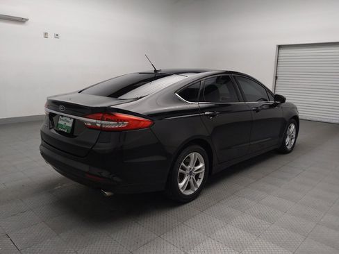 Used 2018 Ford Fusion S image 9