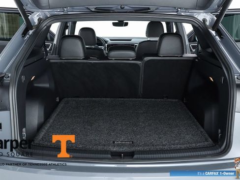 Used 2021 Volkswagen Atlas Cross Sport SEL FWD image 28