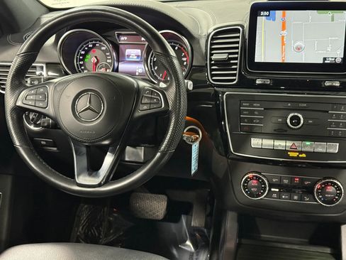 Used 2018 Mercedes-Benz GLS 450 4MATIC w/ Premium Package image 23