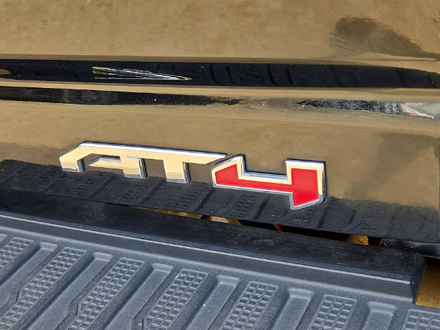 Used 2022 GMC Sierra 2500 AT4 AWD/4WD image 32