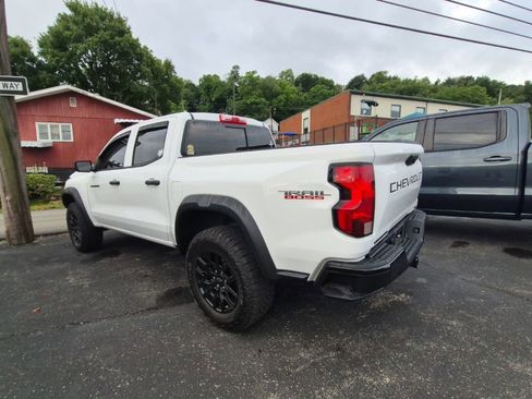 Used 2024 Chevrolet Colorado Trail Boss w/ Advanced Trailering Package AWD/4WD image 5