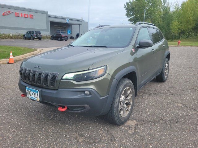 Used 2021 Jeep Cherokee Trailhawk w/ Trailer Tow Group AWD/4WD image 1