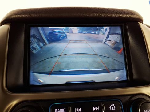 Used 2018 GMC Yukon Denali RWD image 12