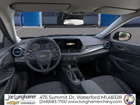 New 2026 Chevrolet Trax LS FWD image 15