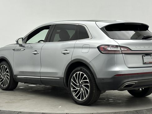 Used 2020 Lincoln Nautilus Reserve w/ Equipment Group 201A image 7