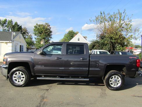 Used 2015 Chevrolet Silverado 2500 LT w/ LT Convenience Package image 4