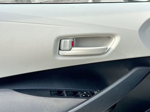 Used 2024 Toyota Corolla LE image 17