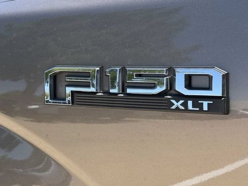Used 2020 Ford F150 XLT RWD image 9