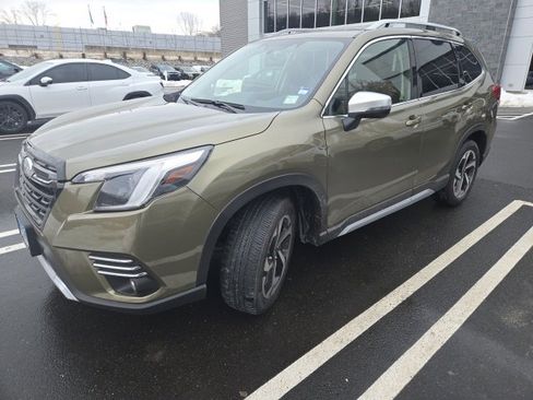 Used 2024 Subaru Forester Touring image 18