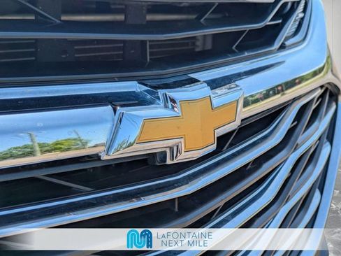 Used 2023 Chevrolet Malibu LT FWD image 9