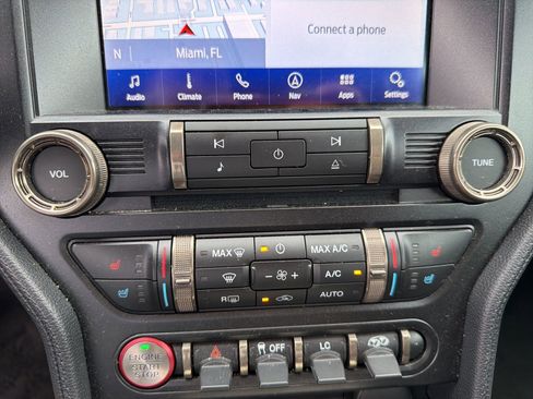 Used 2019 Ford Mustang Shelby GT350 w/ Technology Package image 39