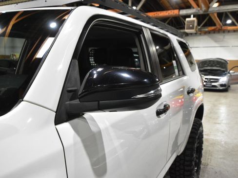 Used 2021 Toyota 4Runner Venture w/ Moonroof Package AWD/4WD image 71
