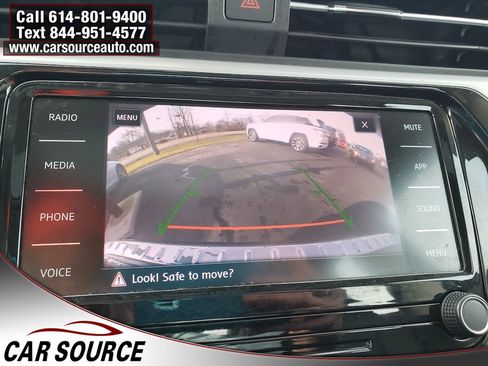 Used 2022 Volkswagen Passat 2.0T SE image 19