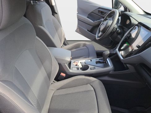 Used 2025 Subaru Crosstrek 2.5i Premium AWD/4WD image 10