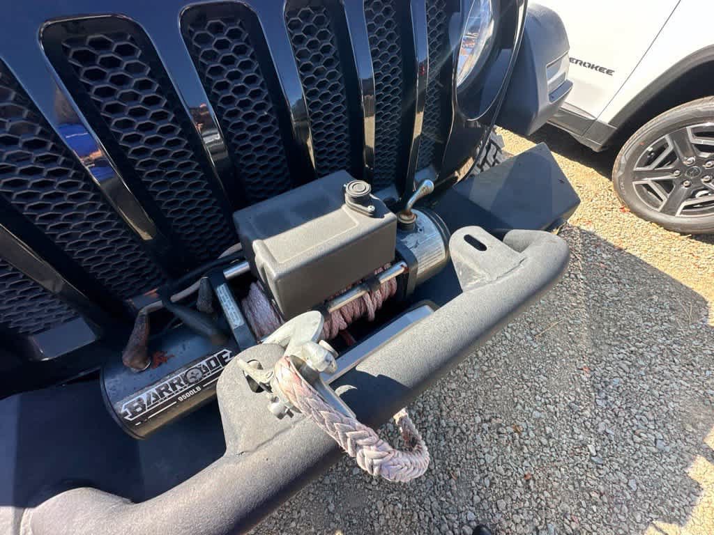 Used 2018 Jeep Wrangler Unlimited Sport S AWD/4WD image 5
