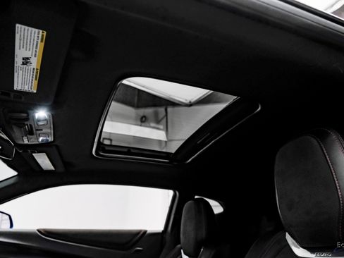 Used 2018 Chevrolet Camaro ZL1 image 34