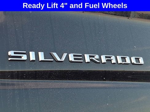 Used 2022 Chevrolet Silverado 1500 LT w/ Z71 Off-Road Package image 28
