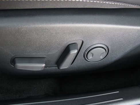 New 2025 Kia K4 GT-Line w/ GT-Line Sunroof Package image 18