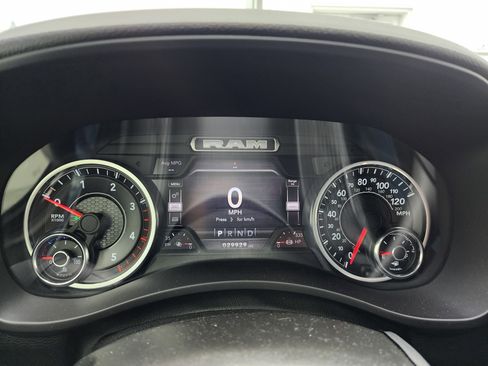 Used 2022 RAM 2500 Big Horn w/ Level C Equiment Group image 10