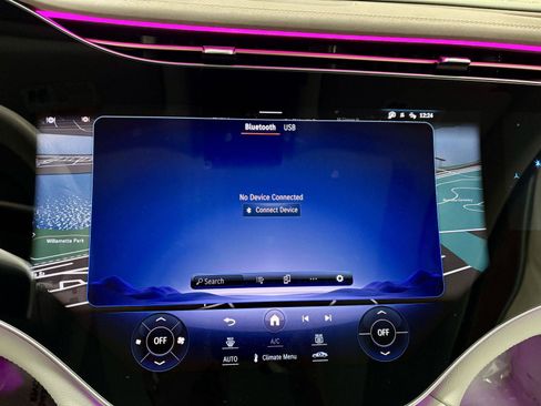 Used 2023 Mercedes-Benz EQS 580 4MATIC SUV image 35