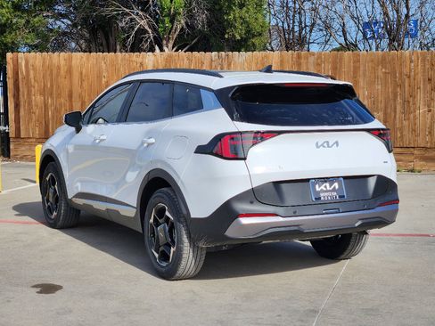 New 2026 Kia Sportage EX image 3