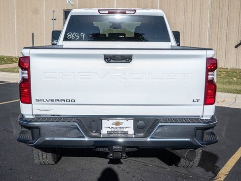 New 2026 Chevrolet Silverado 3500 LT image 6