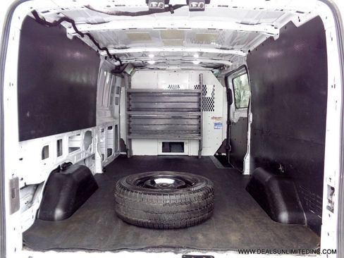 Used 2020 Ford Transit 150 Low Roof w/ Load Area Protection Package RWD image 17