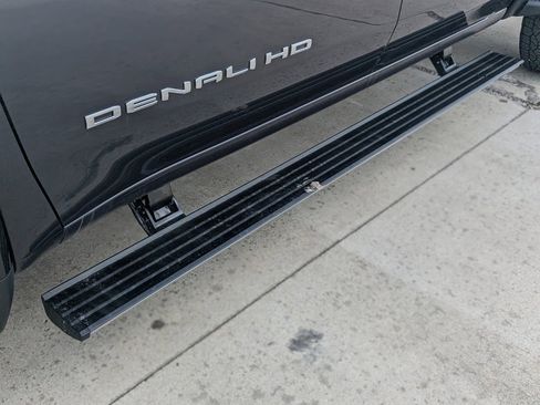 New 2026 GMC Sierra 2500 Denali Ultimate image 12