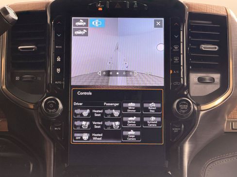 Used 2020 RAM 2500 Limited AWD/4WD image 46