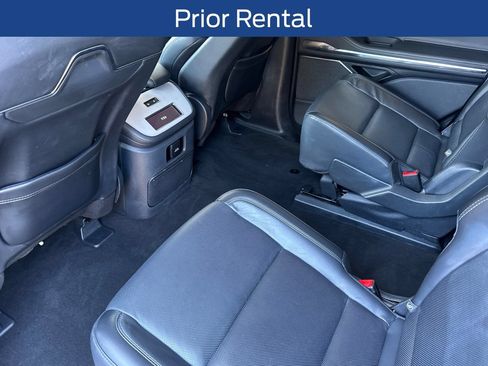 Used 2025 Lincoln Navigator Reserve AWD/4WD image 17