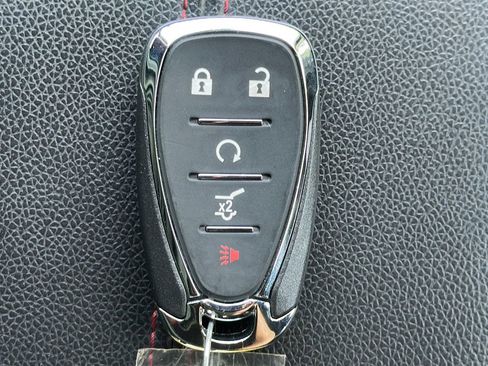 Used 2023 Chevrolet Equinox RS w/ RS Leather Package FWD image 24