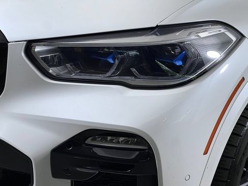 Used 2021 BMW X5 xDrive40i w/ M Sport Package AWD/4WD image 15