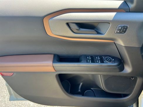 New 2025 Ford Bronco Sport Outer Banks w/ Sasquatch Outer Banks Package image 13