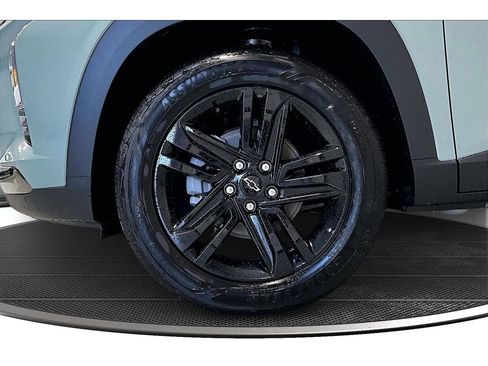 New 2026 Chevrolet Trax ACTIV w/ Sunroof Package image 13