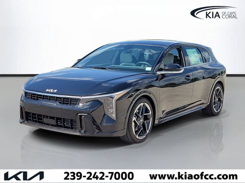 New 2026 Kia K4 GT-Line Turbo w/ GT-Line Premium Package FWD image 3