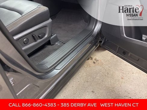 Certified 2023 Nissan Pathfinder SL image 35