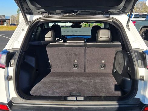 Used 2021 Jeep Cherokee Trailhawk w/ Sun, Sound & Nav Group image 31