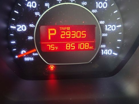 Used 2018 Kia Soul + FWD image 31