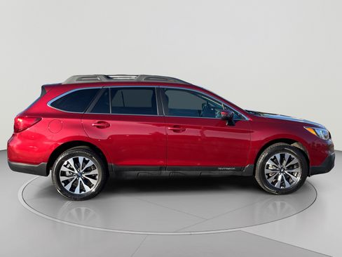 Used 2017 Subaru Outback 3.6R Limited AWD/4WD image 6