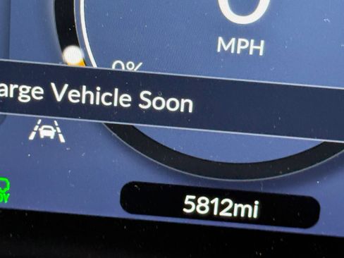 Used 2024 Honda Prologue EX image 7