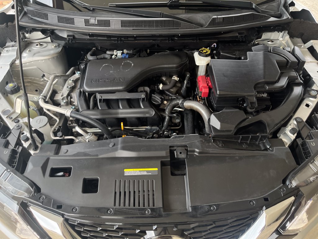 Certified 2022 Nissan Rogue Sport SV FWD image 29