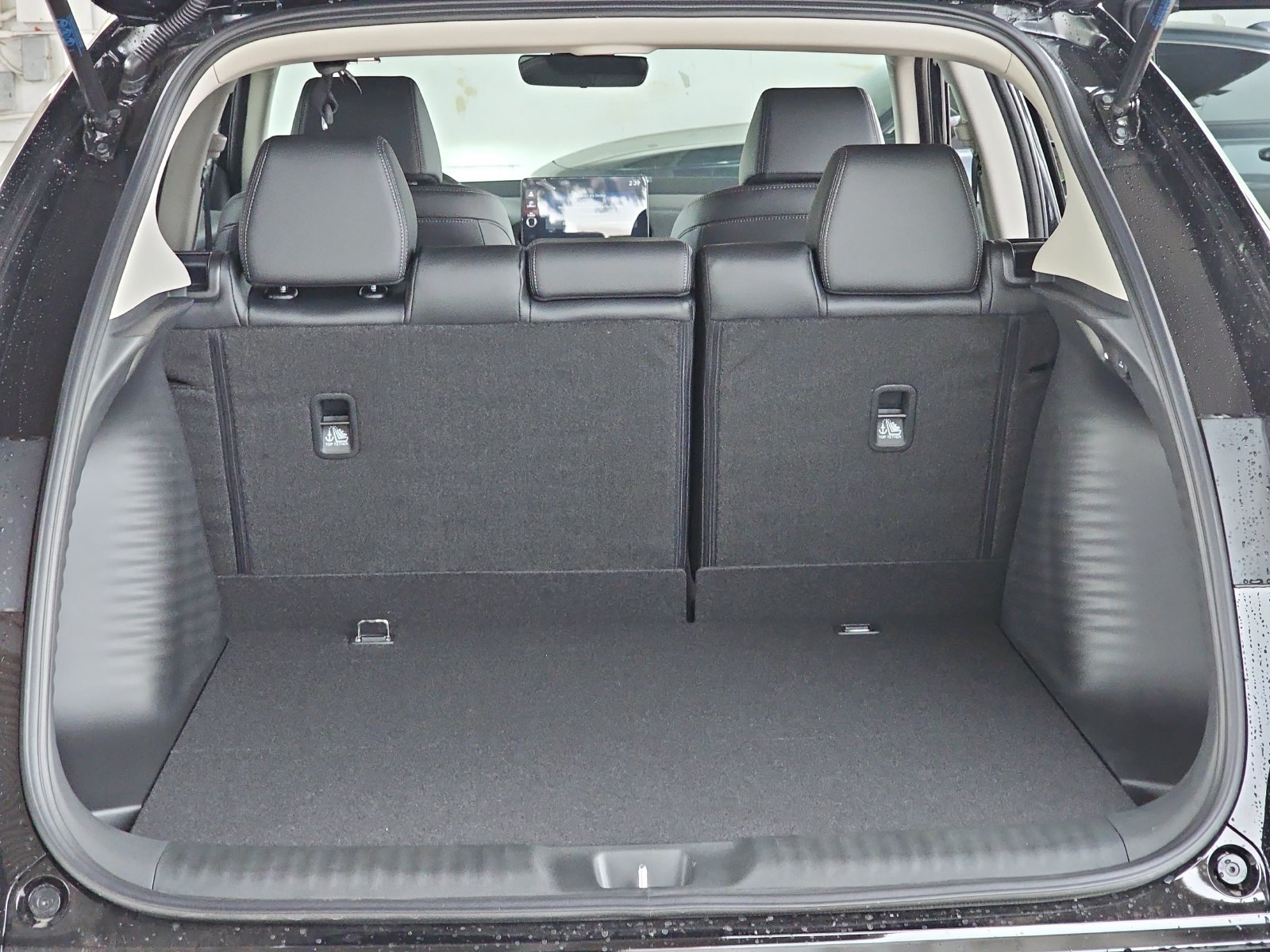 New 2027 Honda HR-V EX-L image 13