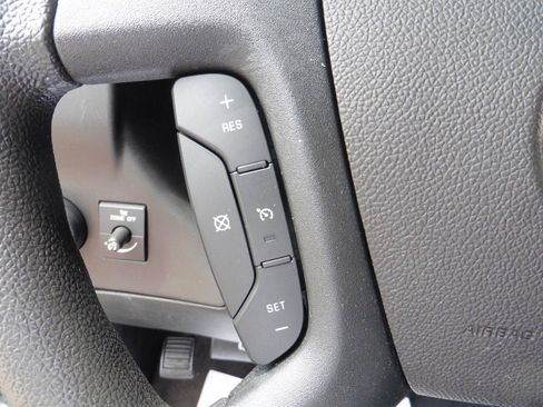 Used 2020 Chevrolet Express 3500 LT w/ LT Preferred Equipment Group RWD image 9