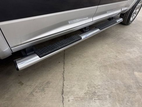 Used 2016 RAM 1500 Laramie w/ Convenience Group image 22