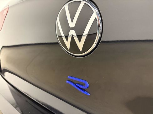Used 2023 Volkswagen Golf 20th Anniversary Edition AWD/4WD image 34