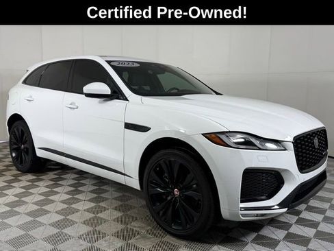 Certified 2023 Jaguar F-PACE R-Dynamic S image 9