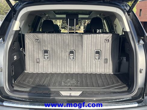 Used 2022 Subaru Ascent Limited w/ Technology Package image 26